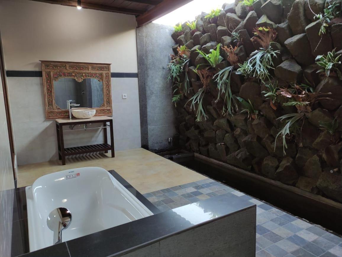 Anggarakasih Ubud Villa 外观 照片